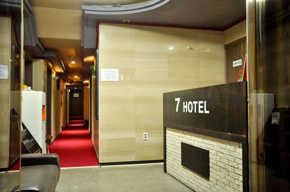 Myeongdong Dream Hotel Seoul Exterior photo