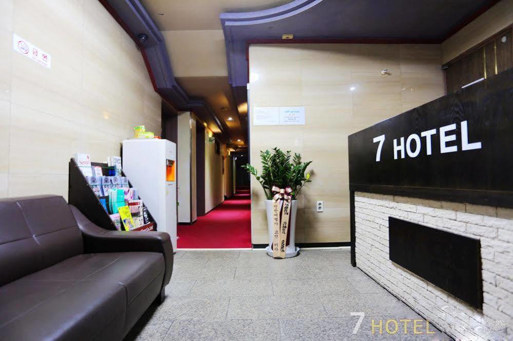 Myeongdong Dream Hotel Seoul Exterior photo